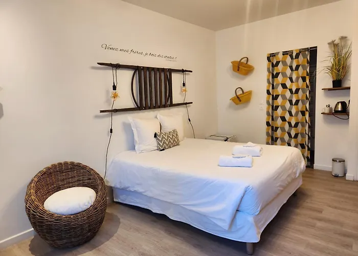 Privées Hyper-centre Lit 160x200cm Pensión