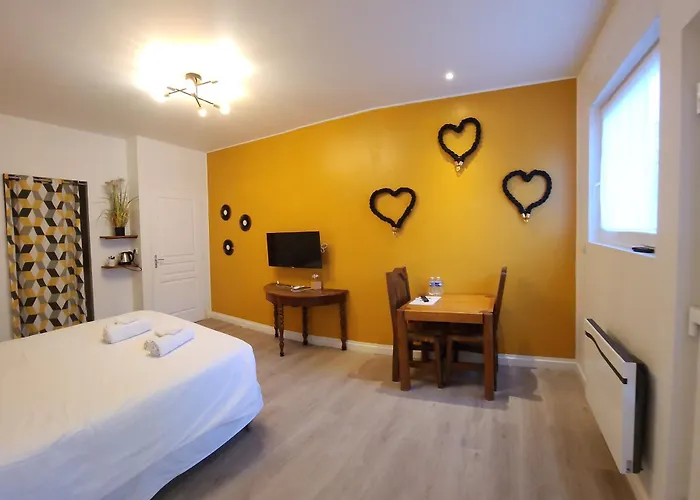 Pensión Privées Hyper-centre Lit 160x200cm Épernay